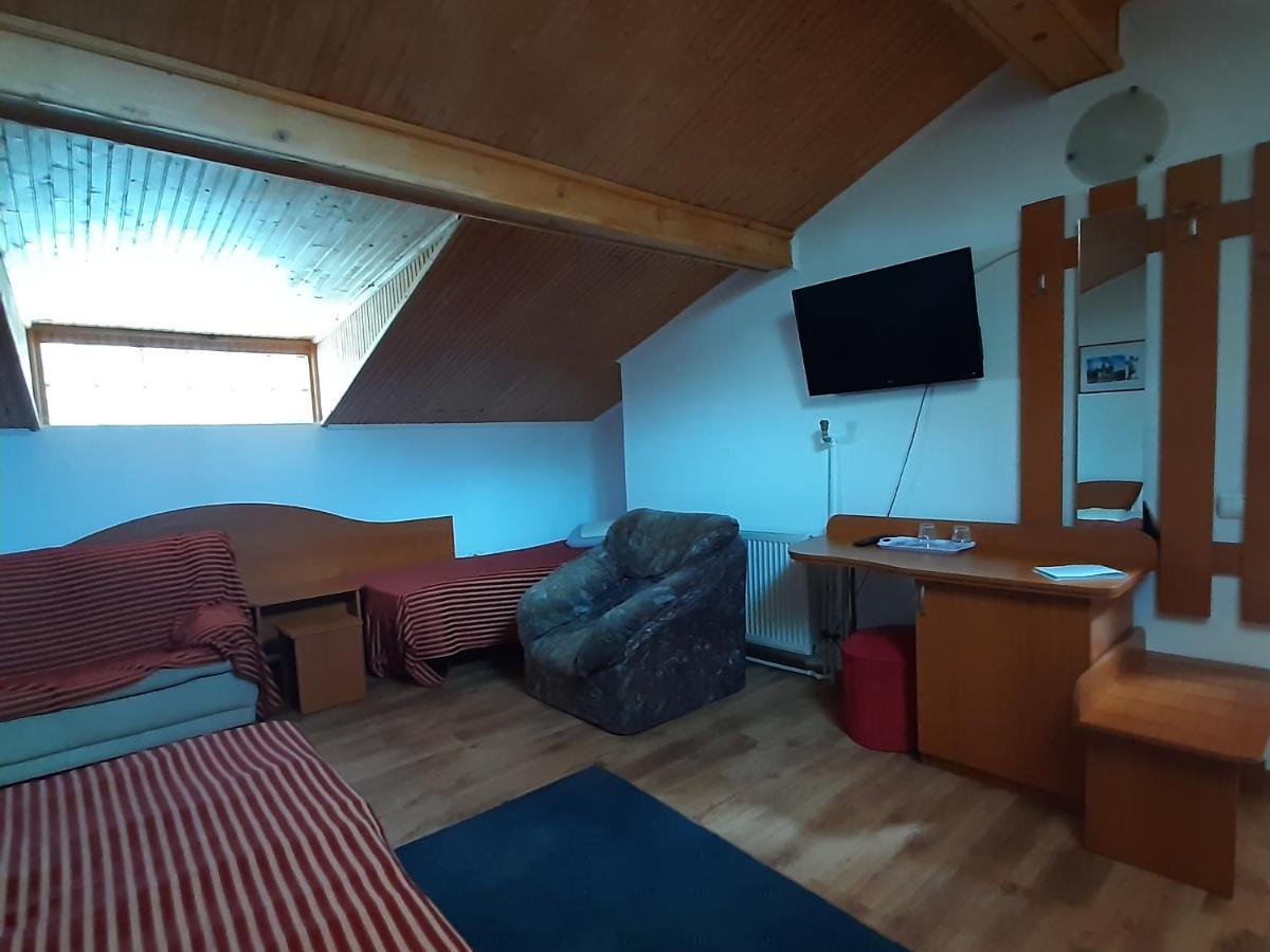 Cazare Casa Cristina Busteni Bagian luar foto